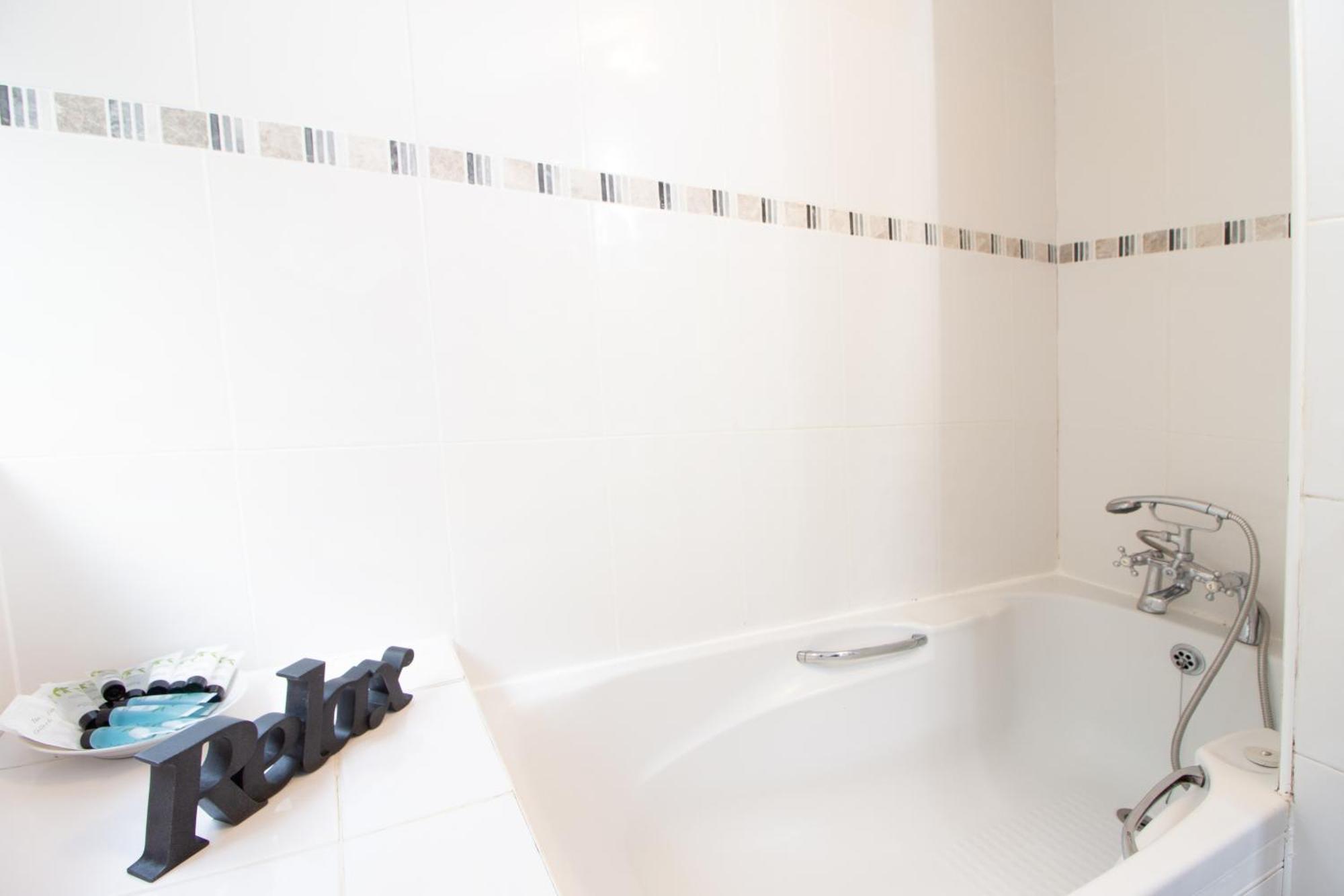 Raleigh Gf - Ground Floor 1 Bed Georgian Flat In The City Centre Free Parking And Wifi Exeter Buitenkant foto